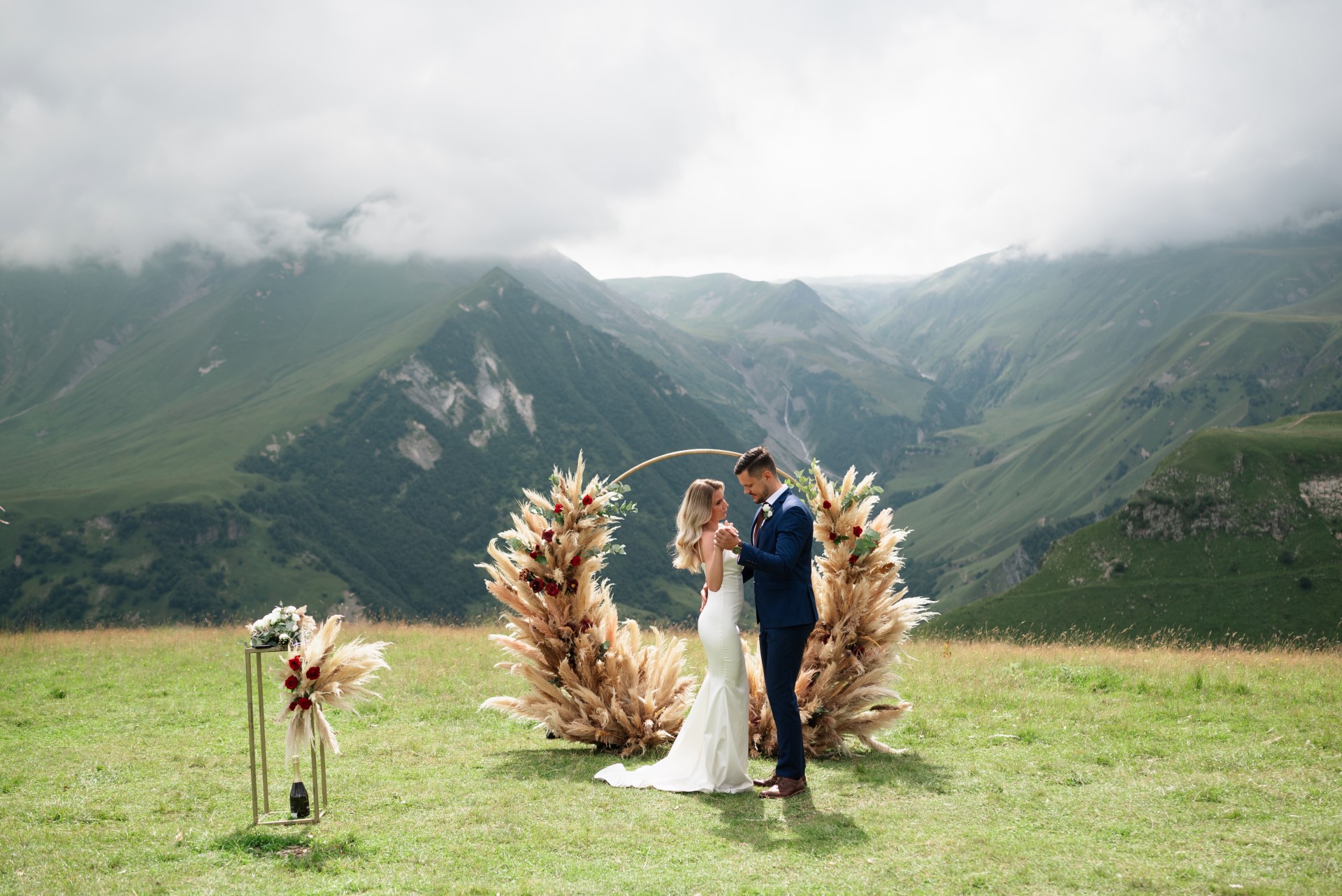 Wedding in mountains